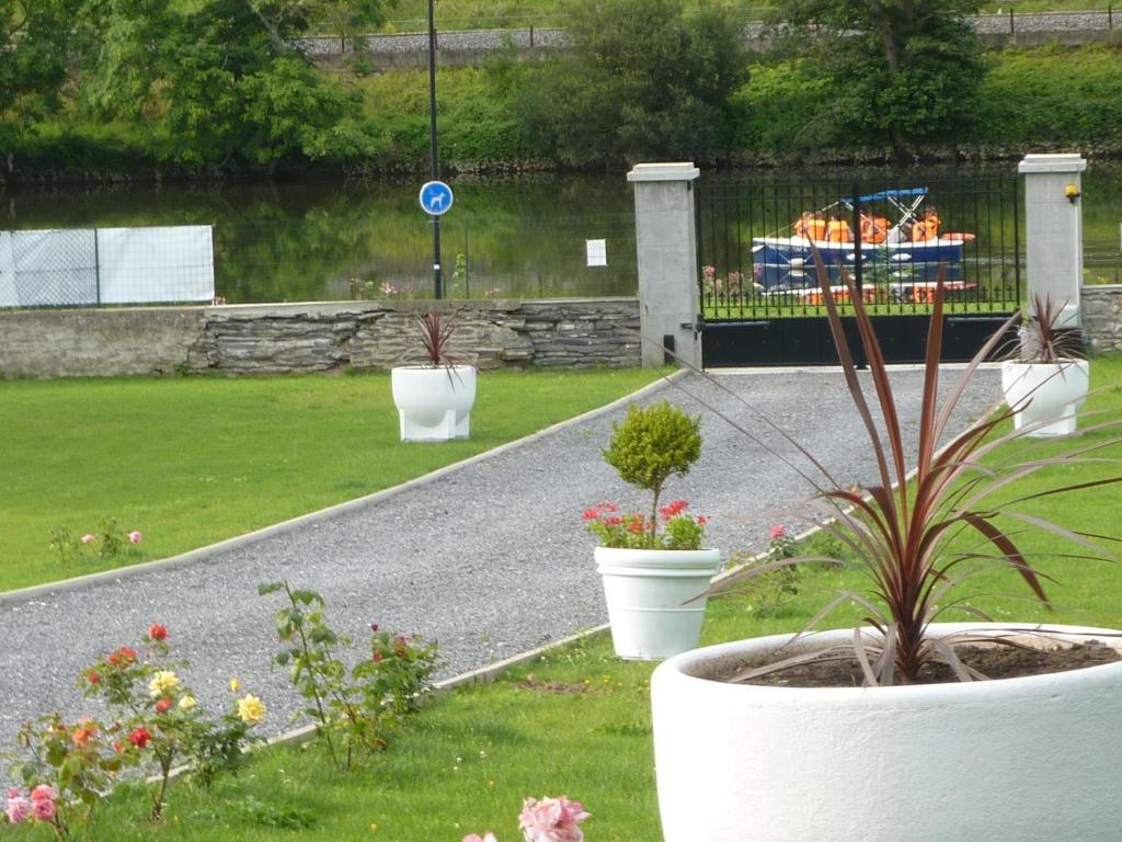 Villa Le Clos Belle Rose Haybes Exterior foto